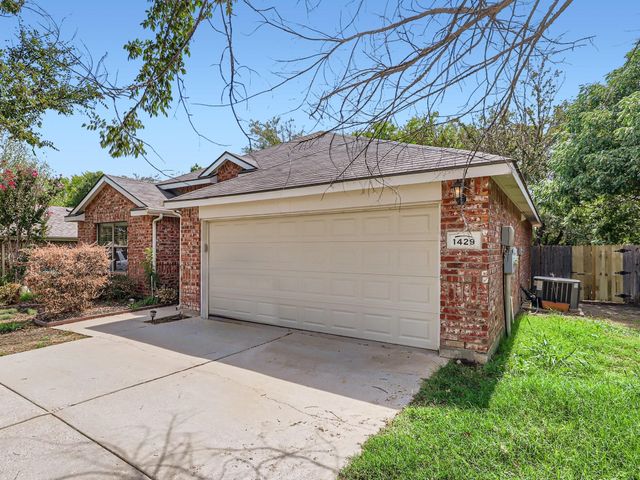 1429 Constantina Drive, Denton, TX 76207