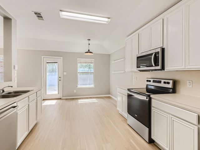1429 Constantina Drive, Denton, TX 76207