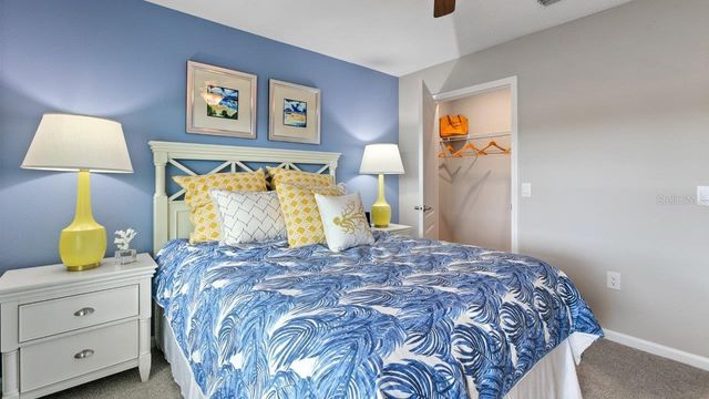 29 GREEN CIRCLE, Palm Coast, FL 32164