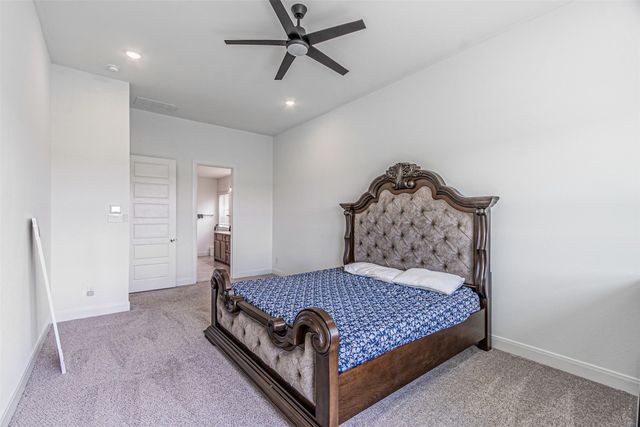 5028 Sandbrock Parkway, Aubrey, TX 76227