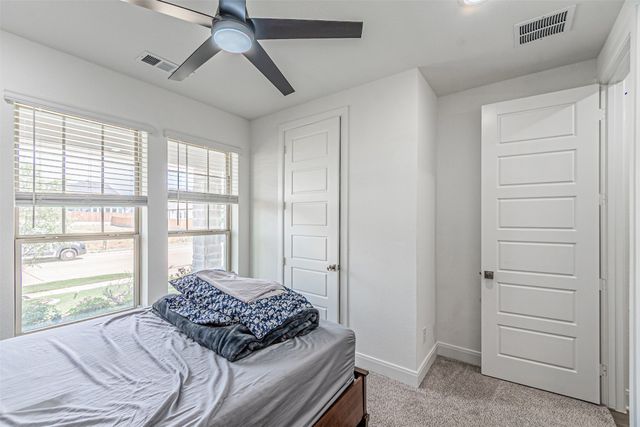 5028 Sandbrock Parkway, Aubrey, TX 76227