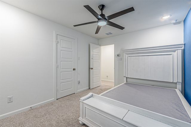 5028 Sandbrock Parkway, Aubrey, TX 76227