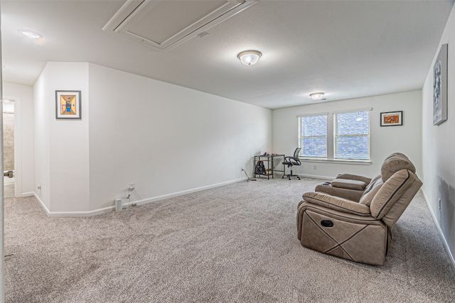 5028 Sandbrock Parkway, Aubrey, TX 76227