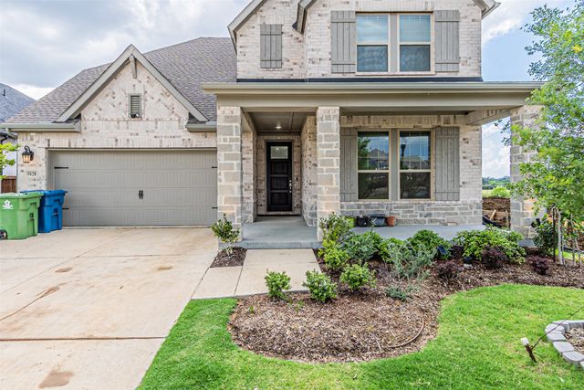 5028 Sandbrock Parkway, Aubrey, TX 76227