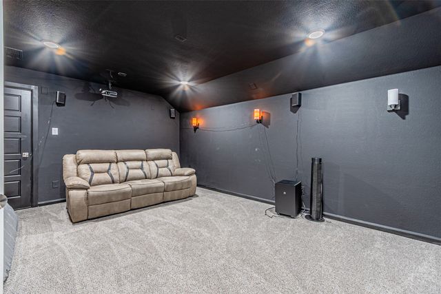 5028 Sandbrock Parkway, Aubrey, TX 76227