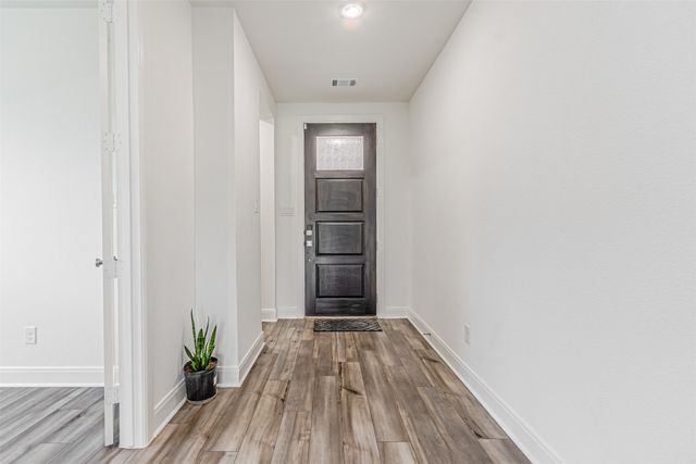 5028 Sandbrock Parkway, Aubrey, TX 76227