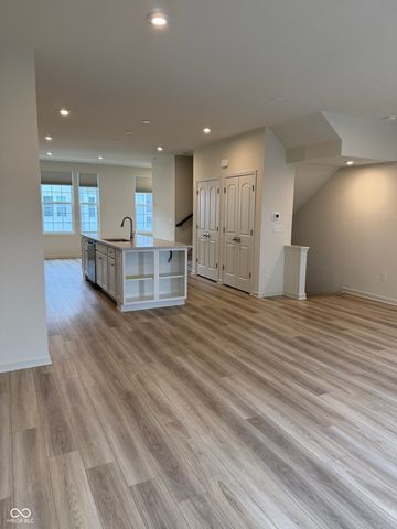 14517 Pomona Lane, Carmel, IN 46074