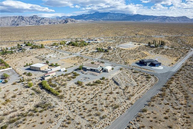 5950 Mojave Street, Pahrump, NV 89061