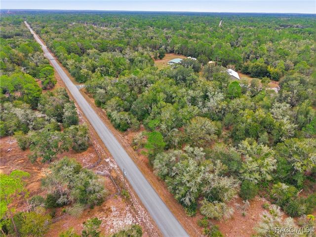 9920 N Pink Moss Point, Crystal River, FL 34428