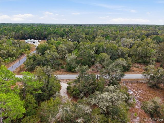 9920 N Pink Moss Point, Crystal River, FL 34428