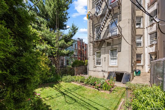59 Newel Street, Brooklyn, NY 11222