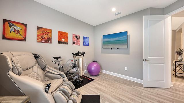 10193 CANAVERAL CIRCLE, Sarasota, FL 34241