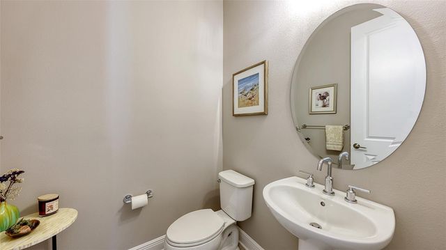 10193 CANAVERAL CIRCLE, Sarasota, FL 34241
