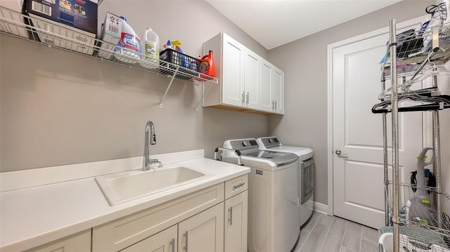 10193 CANAVERAL CIRCLE, Sarasota, FL 34241