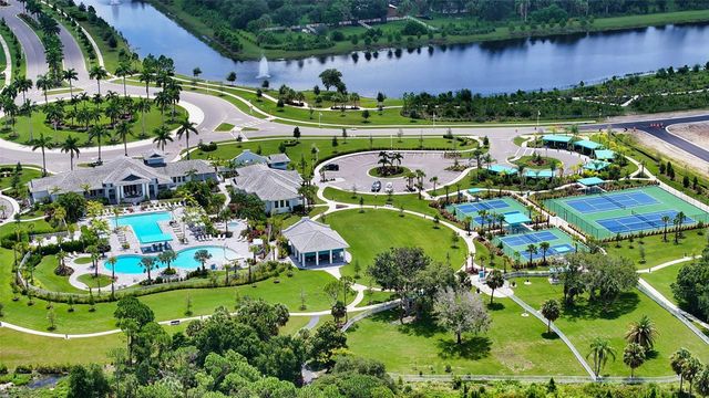 10193 CANAVERAL CIRCLE, Sarasota, FL 34241