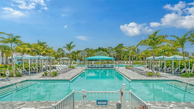 10193 CANAVERAL CIRCLE, Sarasota, FL 34241