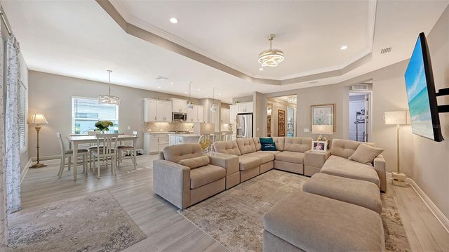 10193 CANAVERAL CIRCLE, Sarasota, FL 34241