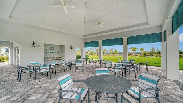 10193 CANAVERAL CIRCLE, Sarasota, FL 34241