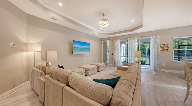 10193 CANAVERAL CIRCLE, Sarasota, FL 34241
