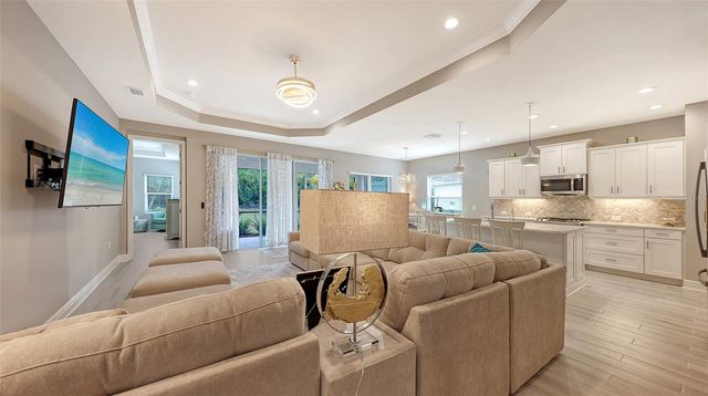 10193 CANAVERAL CIRCLE, Sarasota, FL 34241