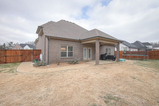 1217 White Rock Rd, Murfreesboro, TN 37129