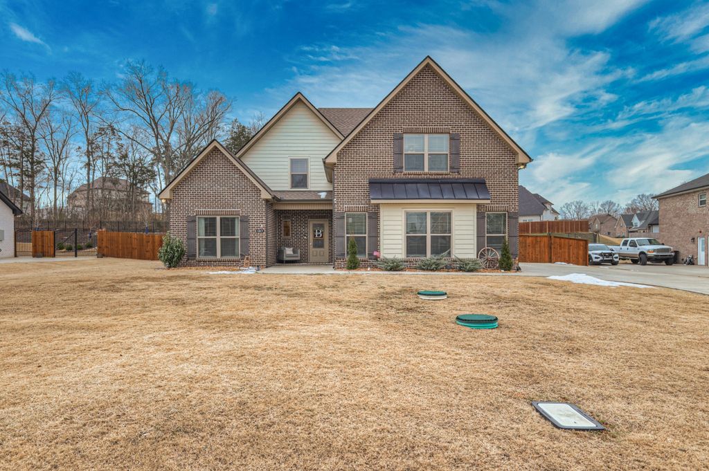 1217 White Rock Rd, Murfreesboro, TN 37129