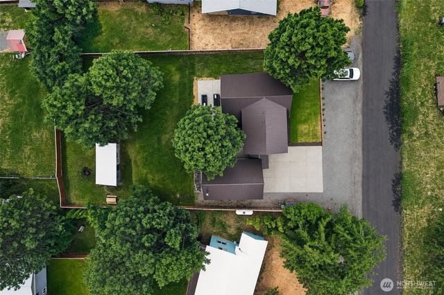 150 Grand Fir Lane, Ronald, WA 98940