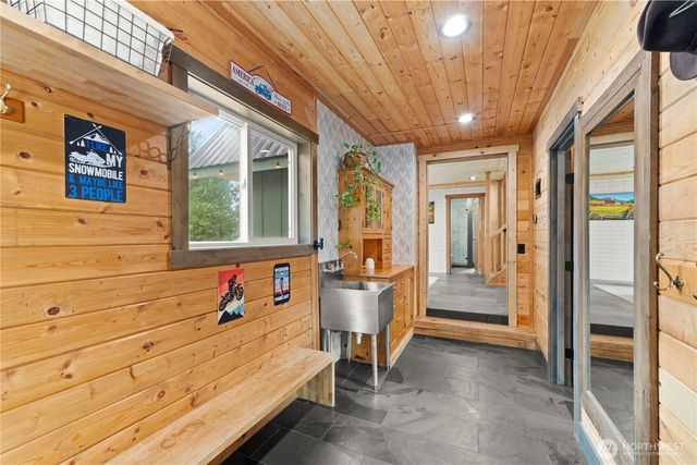 150 Grand Fir Lane, Ronald, WA 98940