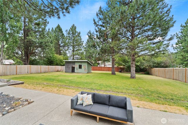 150 Grand Fir Lane, Ronald, WA 98940