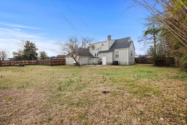 27 N Brooks Circle, Chattanooga, TN 37411