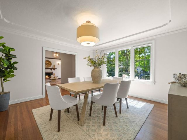 554 Edgewood Road, San Mateo, CA 94402