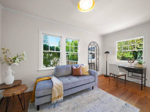 554 Edgewood Road, San Mateo, CA 94402