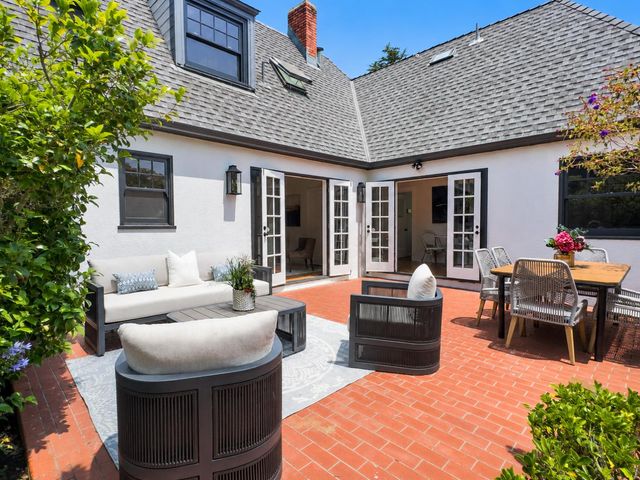 554 Edgewood Road, San Mateo, CA 94402