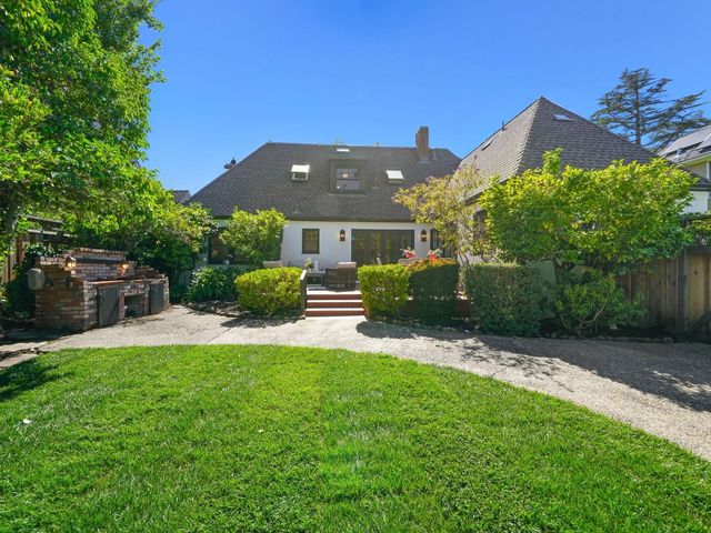 554 Edgewood Road, San Mateo, CA 94402