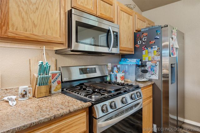 624 S Barclay, Dewey, OK 74029