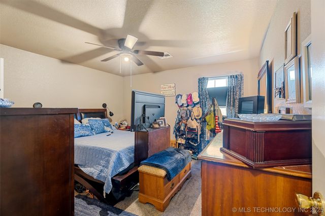 624 S Barclay, Dewey, OK 74029