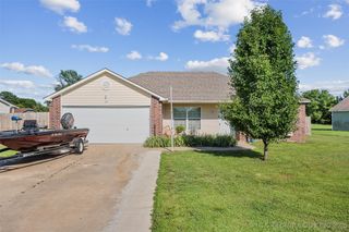 624 S Barclay, Dewey, OK 74029