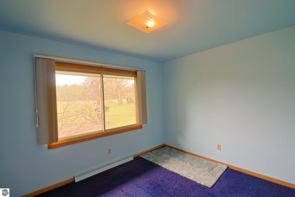 Image 23 of property listing at 8670 E Pickard Road, Mt Pleasant, MI 48858