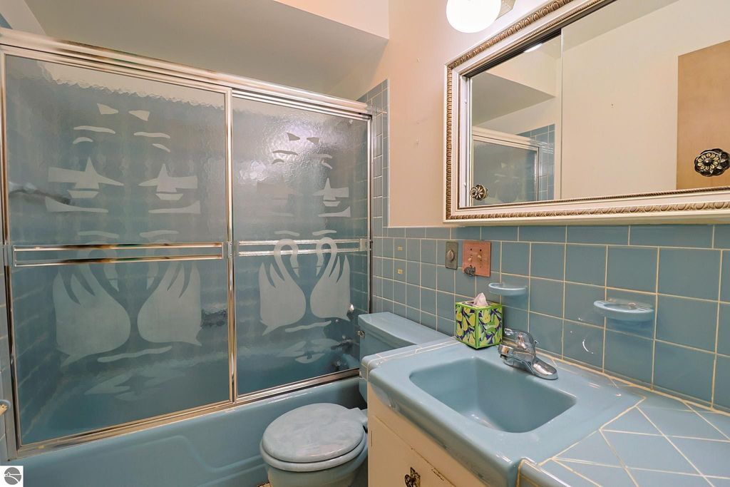 Image 25 of property listing at 8670 E Pickard Road, Mt Pleasant, MI 48858