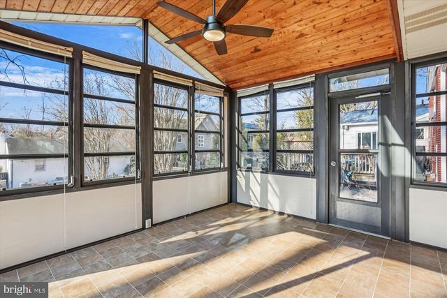 5206 GRETCHEN ST, Kensington, MD 20895