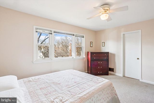 5206 GRETCHEN ST, Kensington, MD 20895