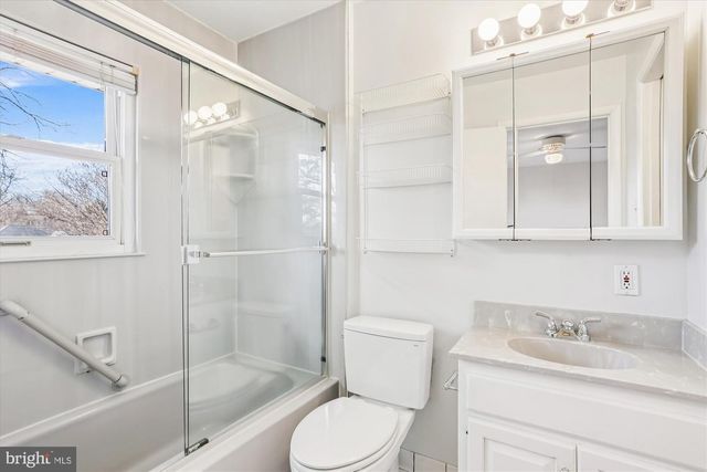 5206 GRETCHEN ST, Kensington, MD 20895