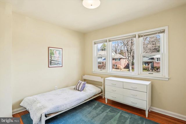 5206 GRETCHEN ST, Kensington, MD 20895