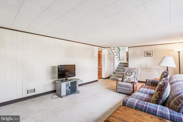 5206 GRETCHEN ST, Kensington, MD 20895