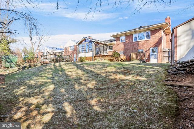 5206 GRETCHEN ST, Kensington, MD 20895