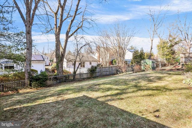 5206 GRETCHEN ST, Kensington, MD 20895