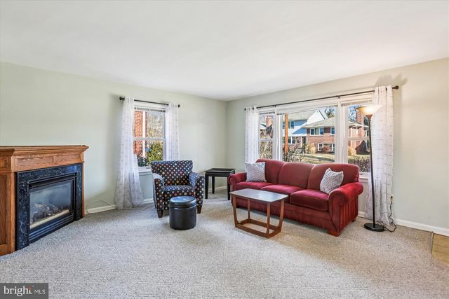 5206 GRETCHEN ST, Kensington, MD 20895