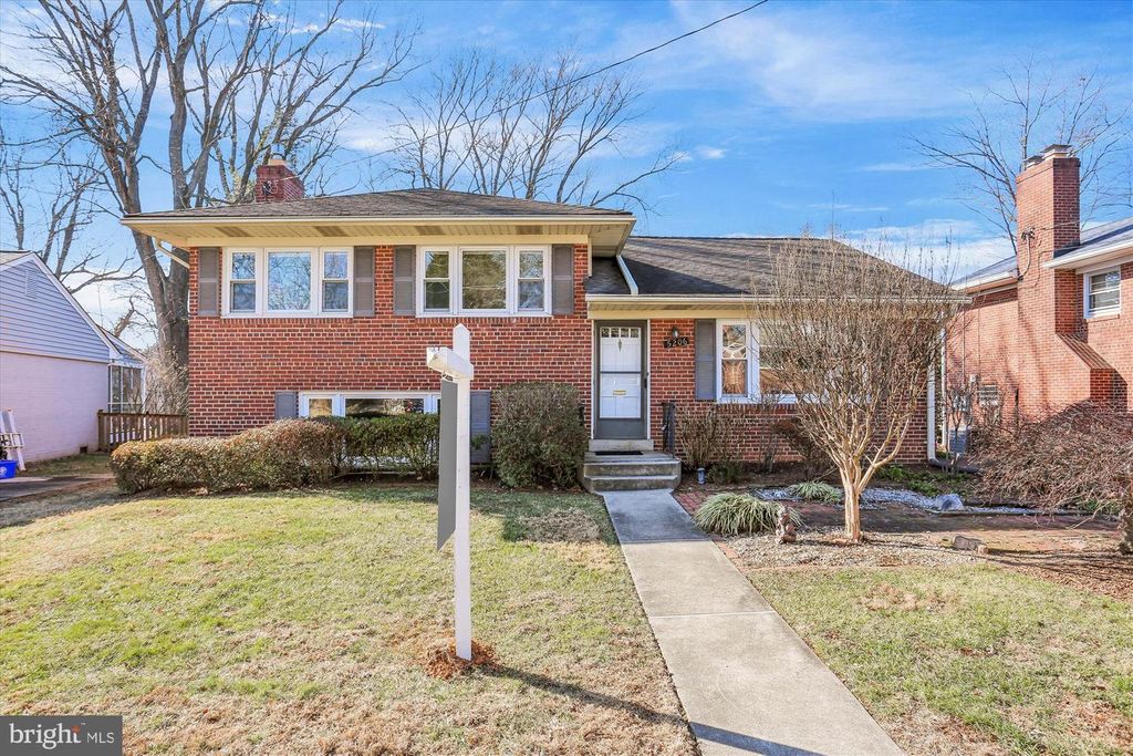 5206 GRETCHEN ST, Kensington, MD 20895