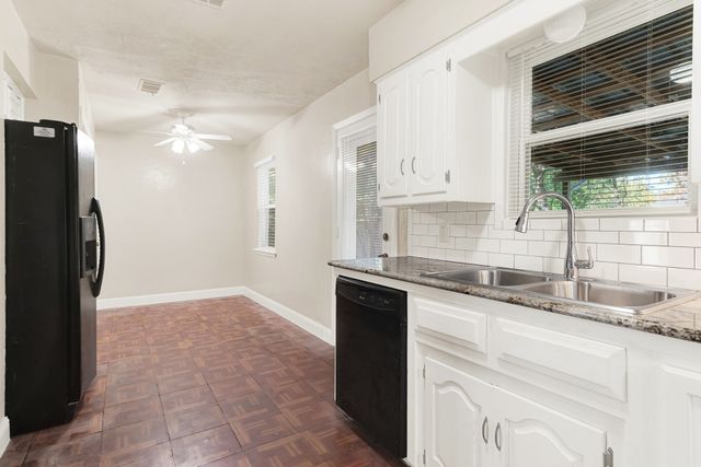 1725 Brake Drive, Carrollton, TX 75006