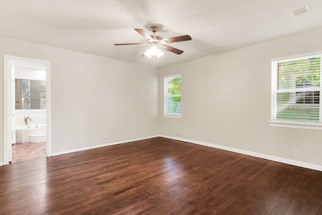 1725 Brake Drive, Carrollton, TX 75006